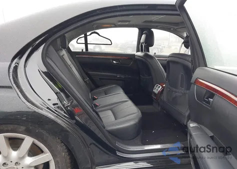 2008 Mercedes-Benz S 550 4Matic из США, поврежденный, VIN WDDNG86X18A230954